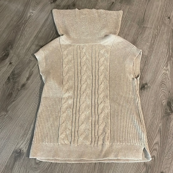 Long sleeveless Beige Sweater with loose Cowl Neck Sweater / Poncho . - Picture 3 of 6